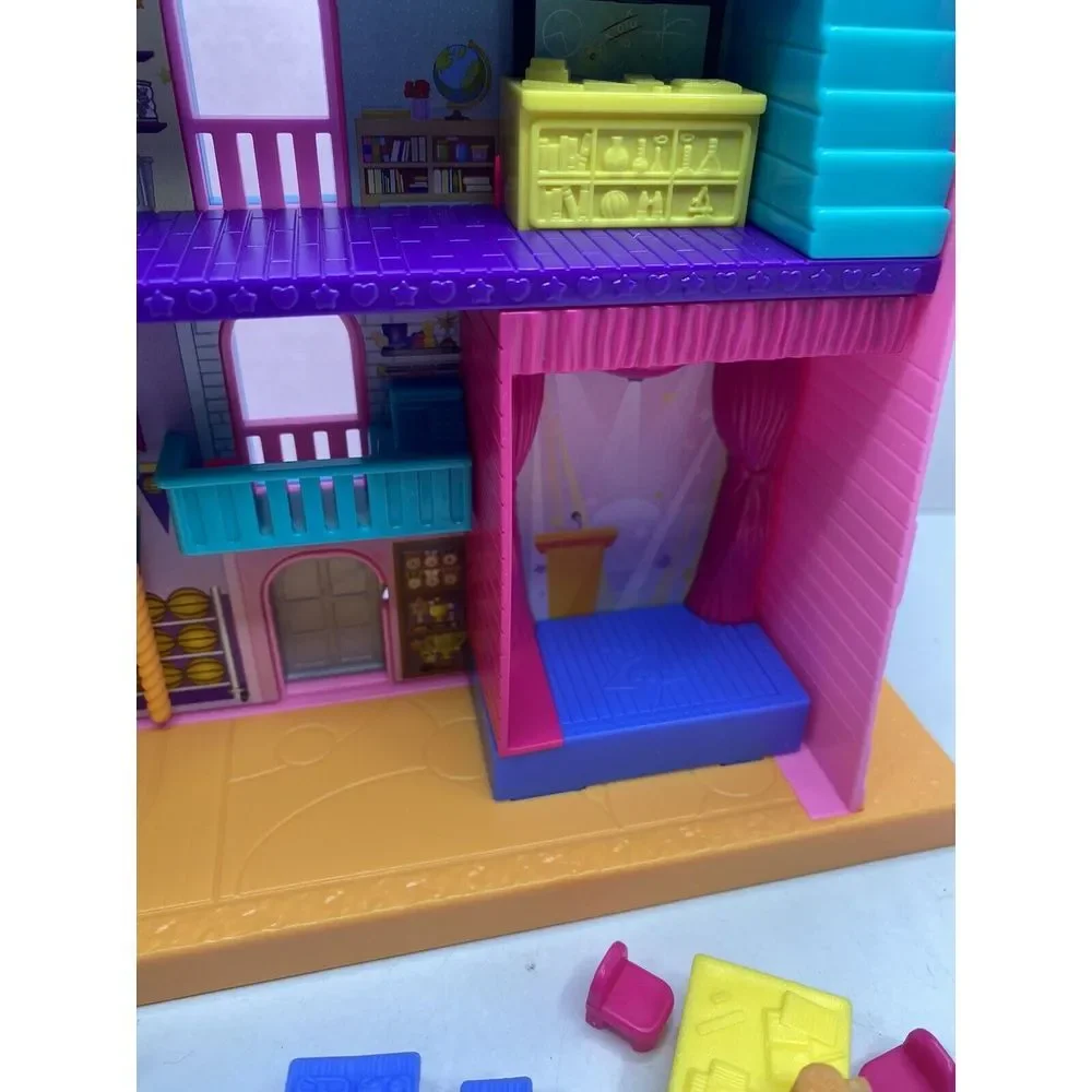 Polly Pocket‎ Pollyville Mighty Middle School w Accessories Great Play Set